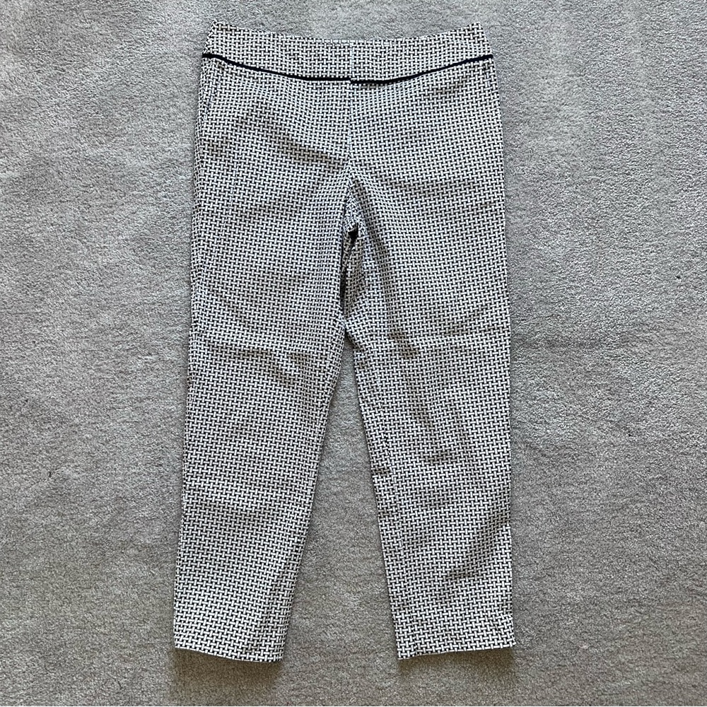 Talbots White Black Patterned Tapered Pants
